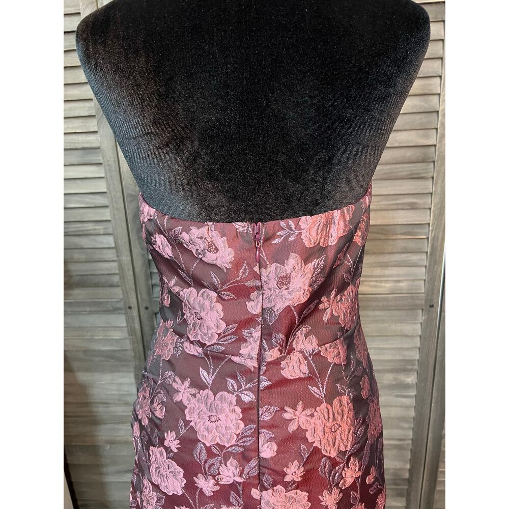 Lulus D'Amore Plum Floral Jacquard Strapless Tulip Dress Medium NWT Slit - Picture 9 of 13